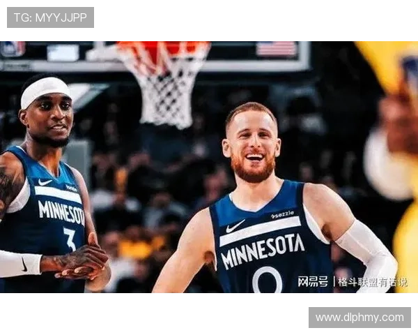 迪温琴佐斩获25分9助攻 兰德尔三双助森林狼客场大胜篮网