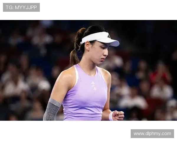 全运会网球女单第三轮激战王欣瑜强势晋级挺进八强舞台赛