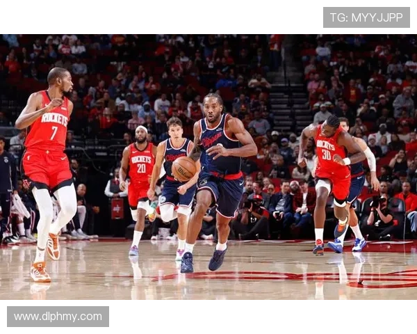 小卡复出依然无力回天球队遭遇五连败状态堪忧